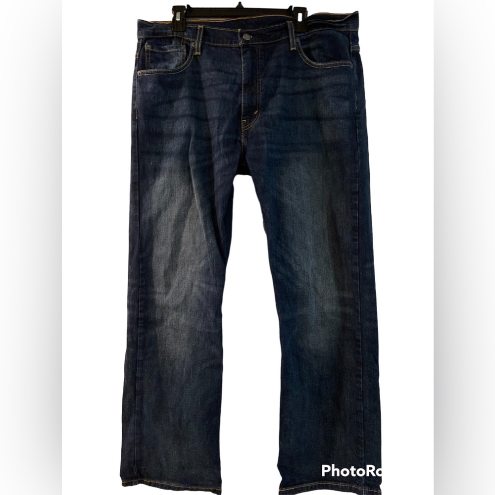 Men’s Levi 569, dark denim Size 36W x 32L